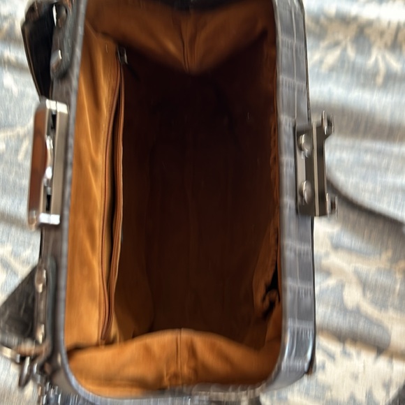 Patricia Nash gray handbag - Picture 3 of 8